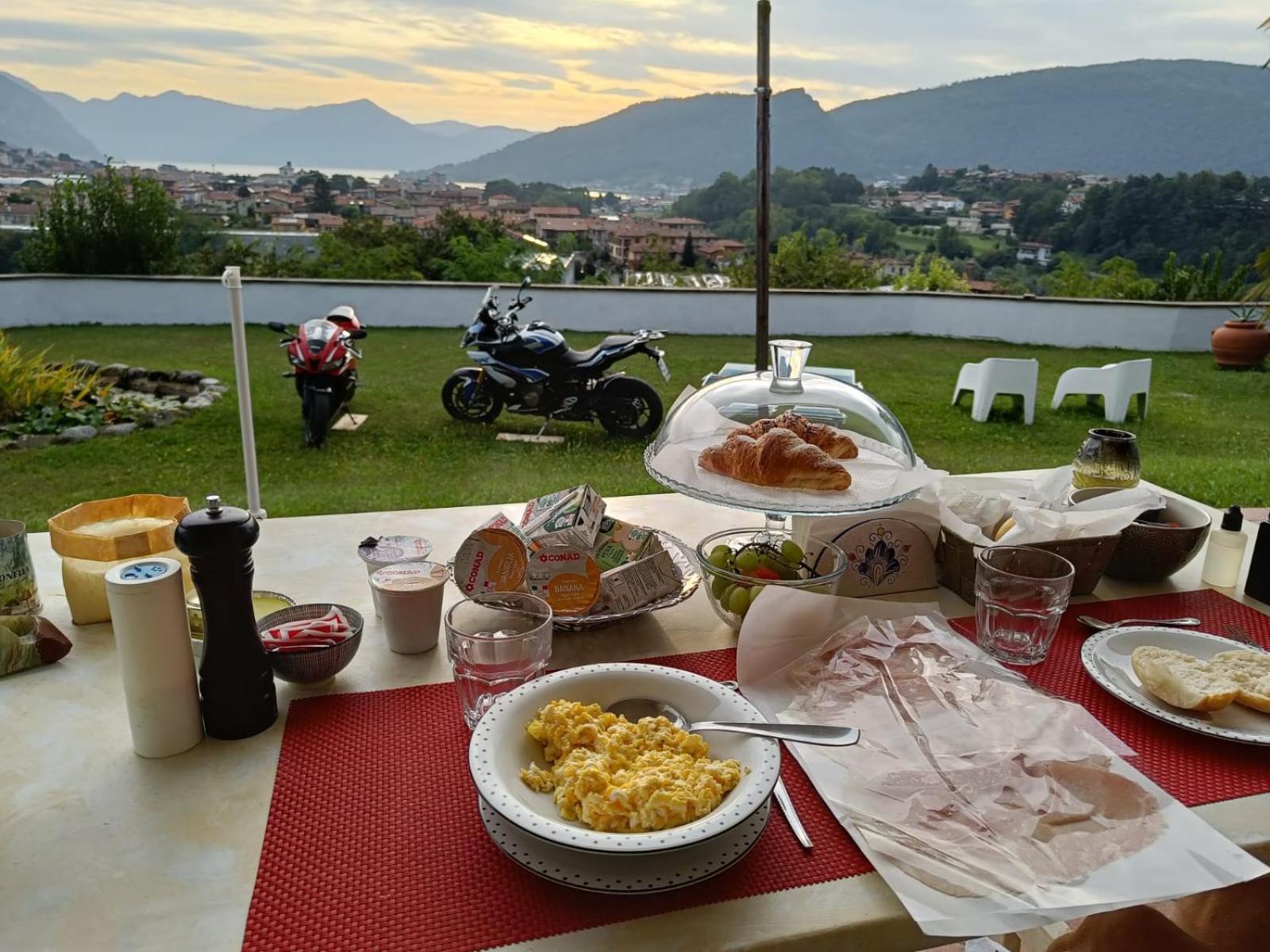 B&B La Fenice Sul Lago Villongo SantʼAlessandro エクステリア 写真